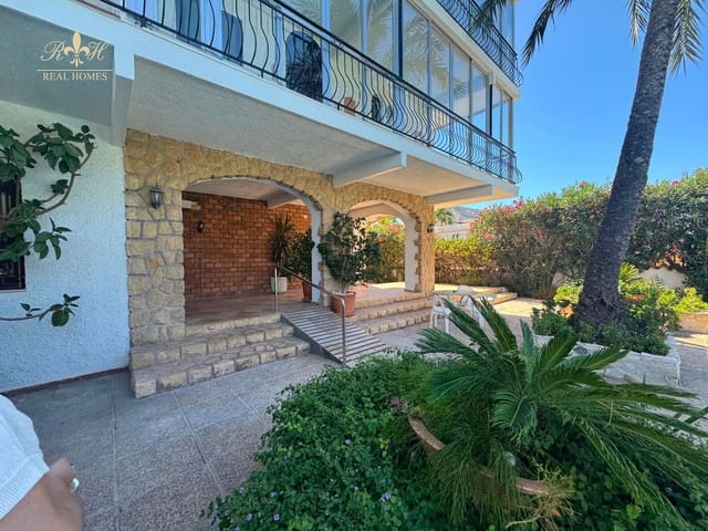 2 soveværelse Lejlighed til salg i Altea med swimmingpool garage - € 698.000 (Ref: 9447016)