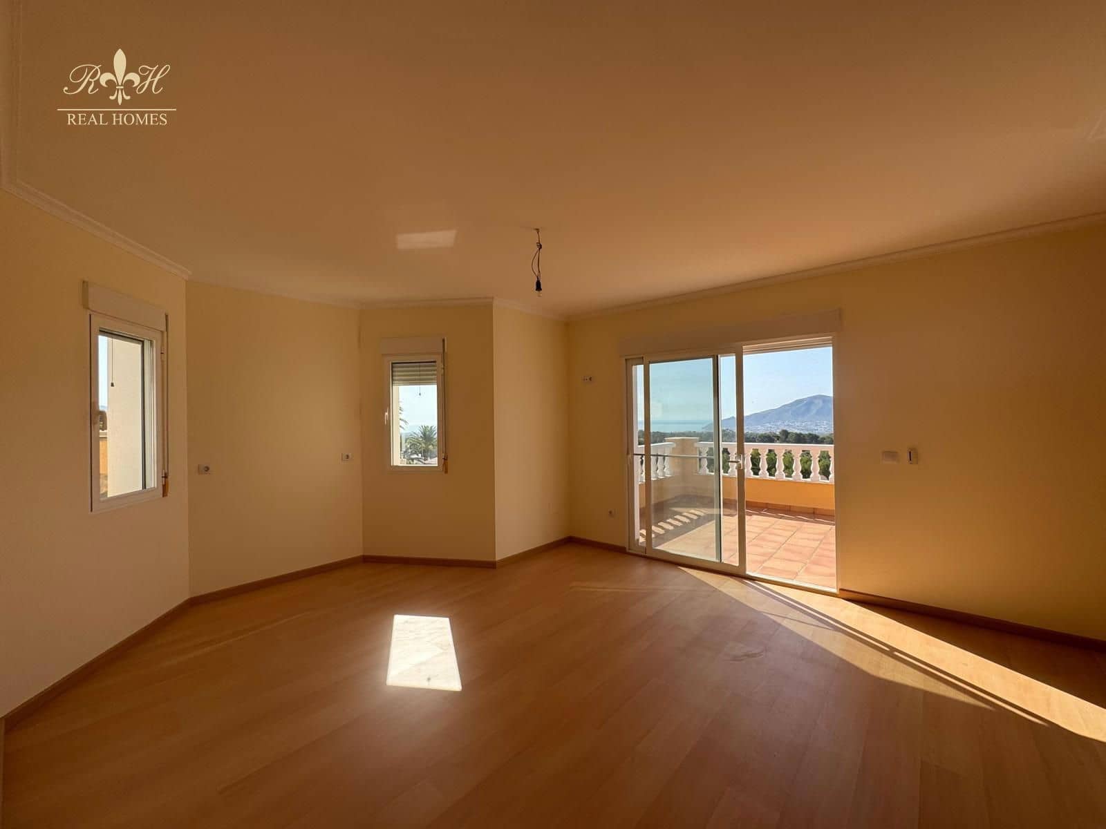 3 sovrum Villa till salu i Alfaz del Pi / L'Alfas del Pi med pool garage - 725 000 € (Ref: 9447179)