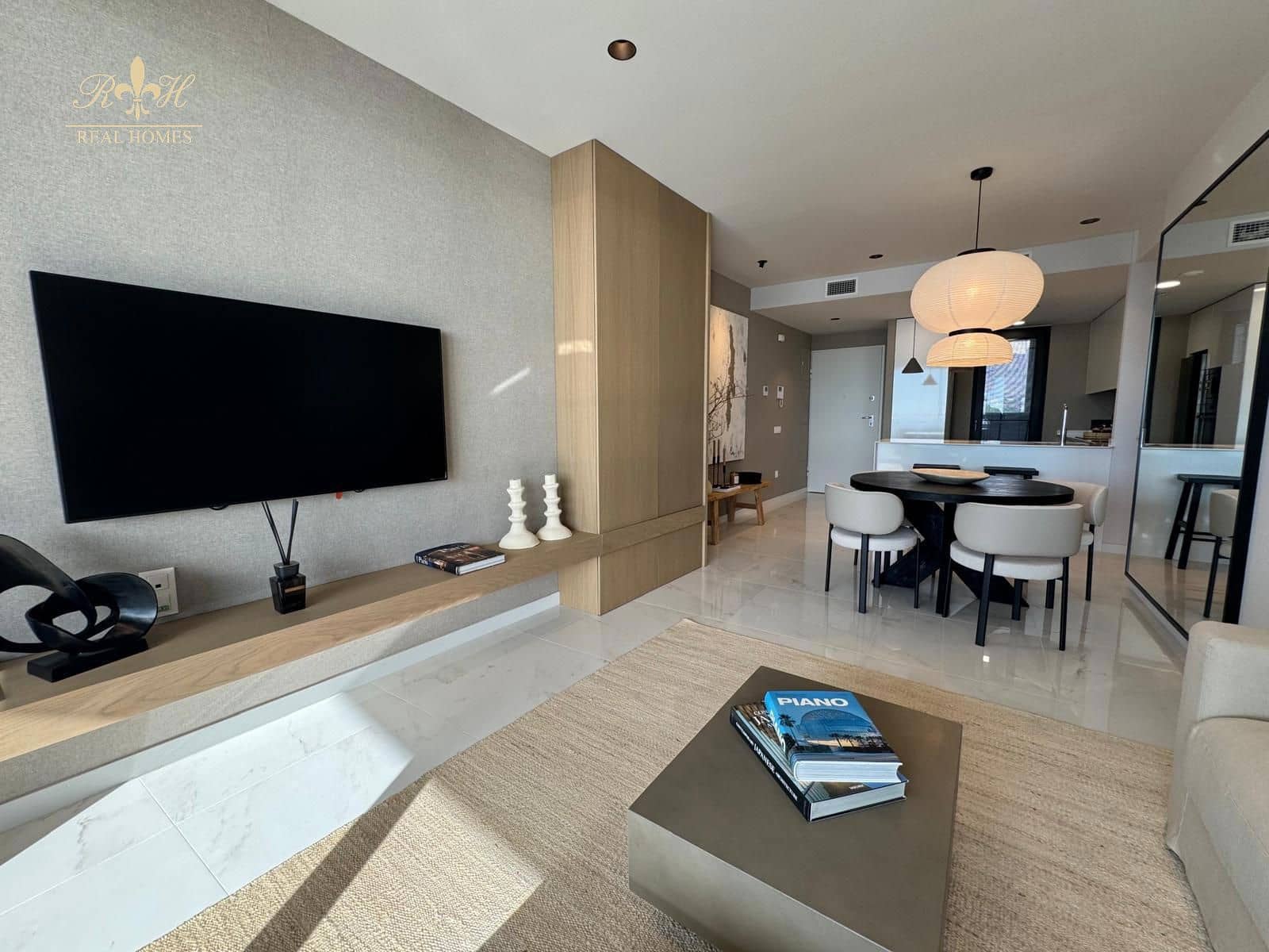 2 soverom Leilighet til salgs i Benidorm med svømmebasseng garasje - € 641 250 (Ref: 9447259)