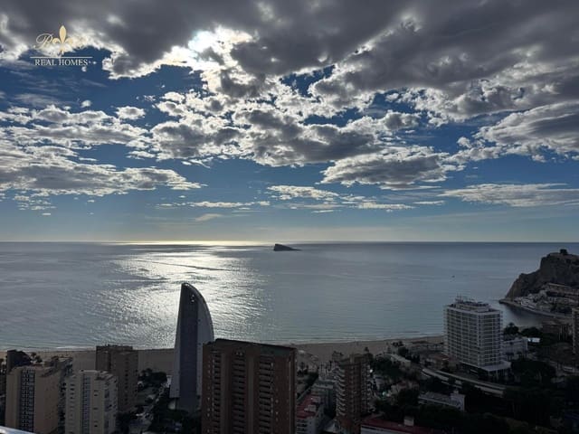 2 soverom Leilighet til salgs i Poniente, Benidorm med svømmebasseng garasje - € 641 250 (Ref: 9447259)