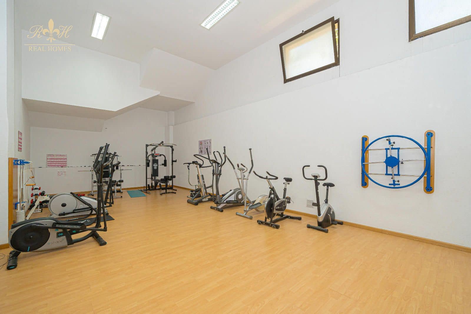 4 soverom Penthouse til salgs i Benidorm med svømmebasseng garasje - € 1 190 000 (Ref: 9452432)