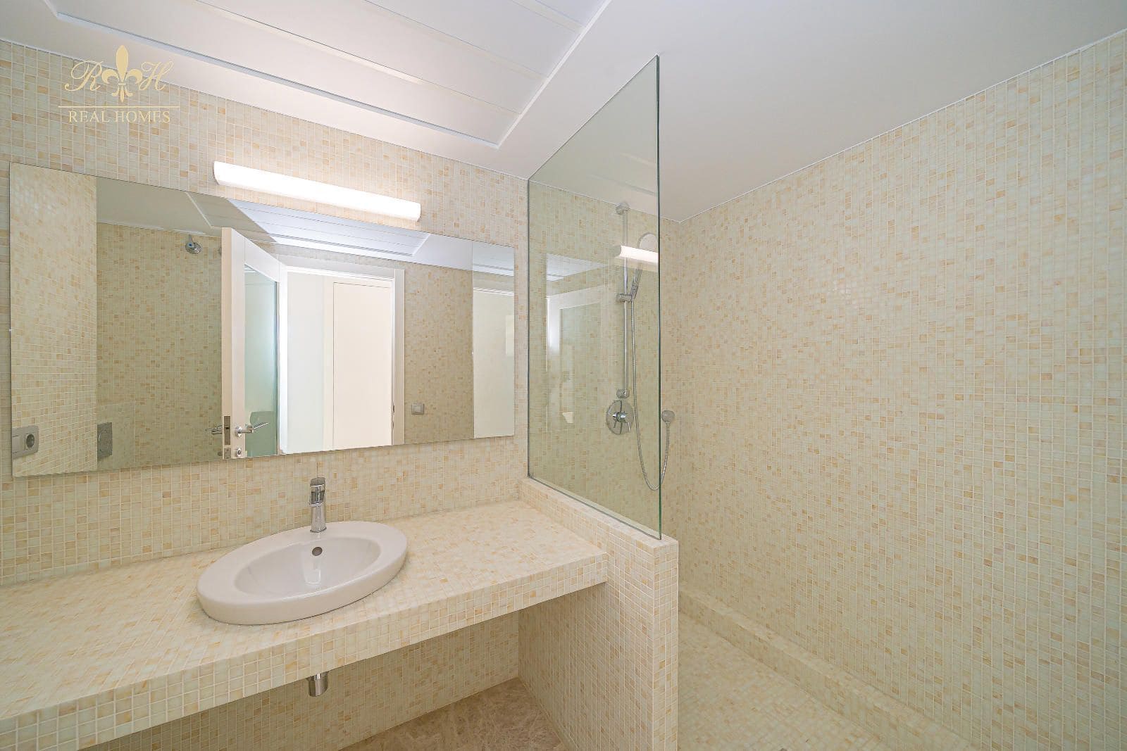 4 soverom Penthouse til salgs i Benidorm med svømmebasseng garasje - € 1 190 000 (Ref: 9452432)