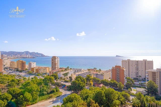 4 soverom Penthouse til salgs i Benidorm med svømmebasseng garasje - € 1 190 000 (Ref: 9452432)