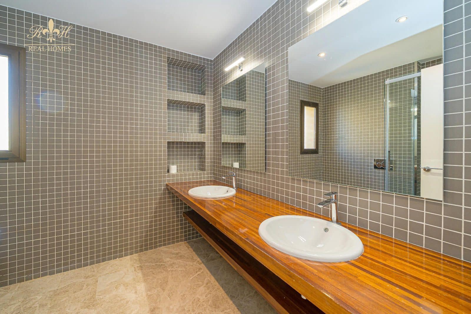 4 soverom Penthouse til salgs i Benidorm med svømmebasseng garasje - € 1 190 000 (Ref: 9452432)