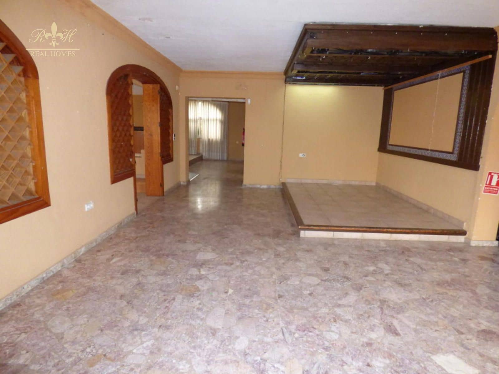 Local Comercial en Albir en venta - 395.000 € (Ref: 9468814)