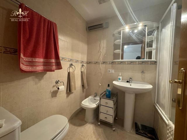 4 sypialnia Dom na sprzedaż w Albir, Alfaz del Pi / L'Alfàs del Pi z basenem garażem - 520 000 € (Ref: 9469984)