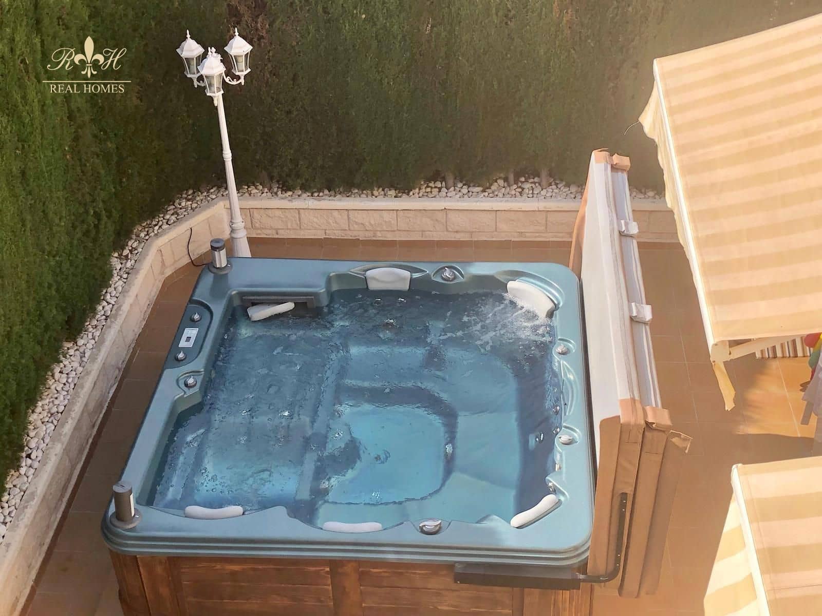 Casa de 4 habitaciones en Albir en venta con piscina garaje - 518.500 € (Ref: 9469984)