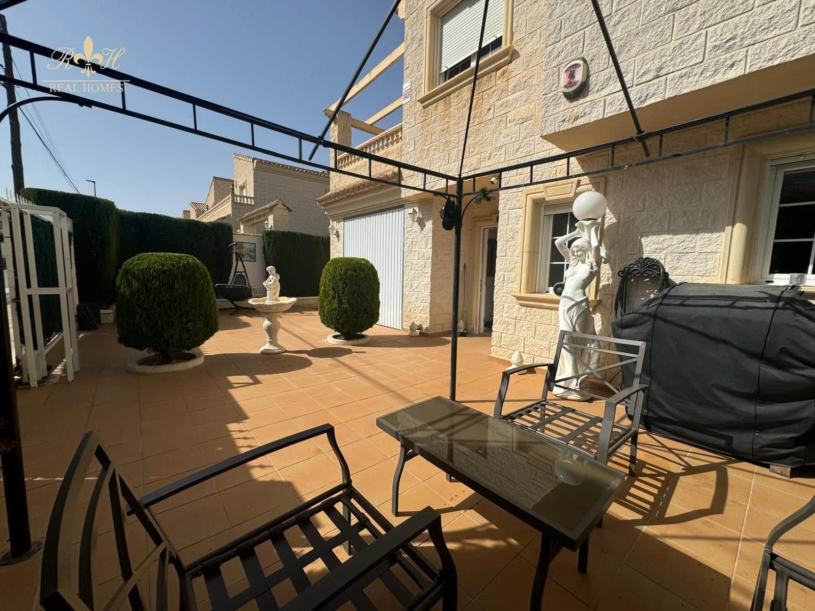 Casa de 4 habitaciones en Albir en venta con piscina garaje - 518.500 € (Ref: 9469984)