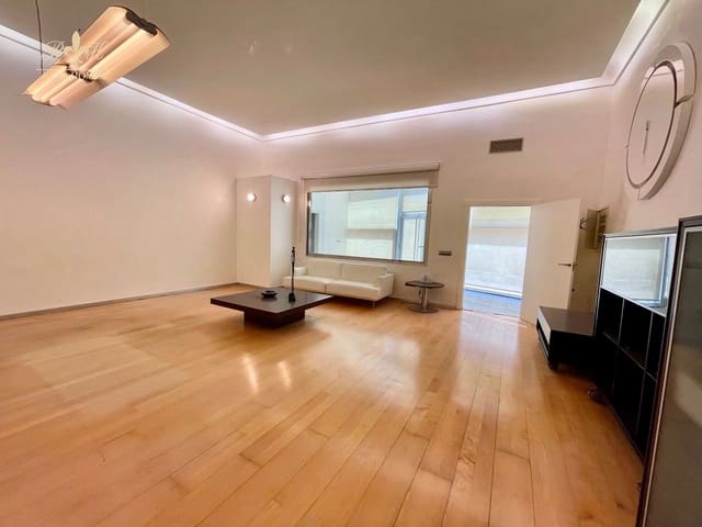 Commercial for sale in Albir, Alfaz del Pi / L'Alfàs del Pi - € 595,000 (Ref: 9471264)