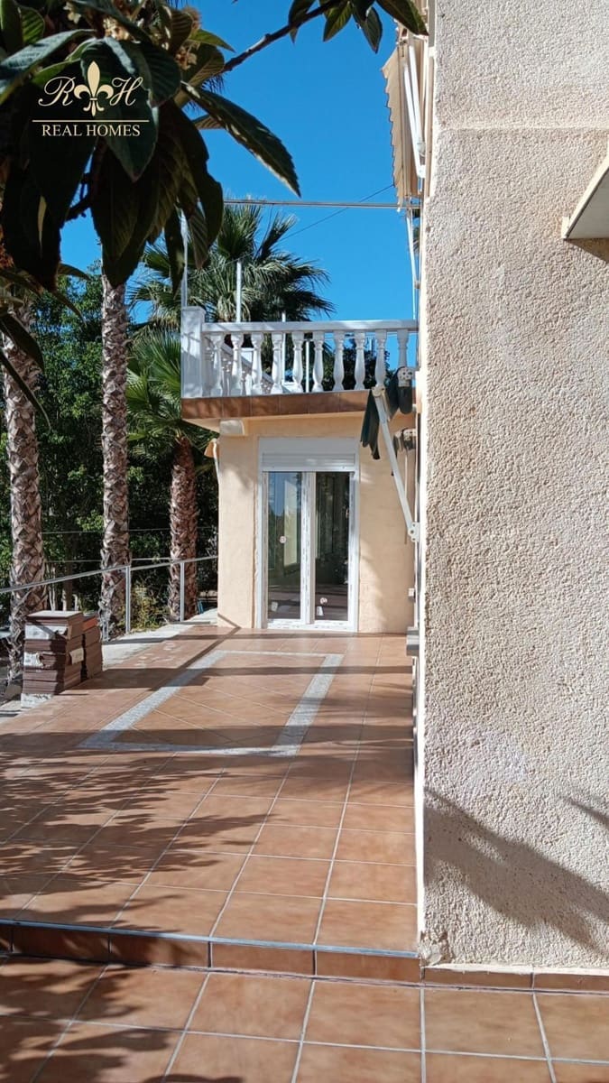 3 chambre Villa/Maison à vendre à La Nucia avec garage - 535 000 € (Ref: 9471646)