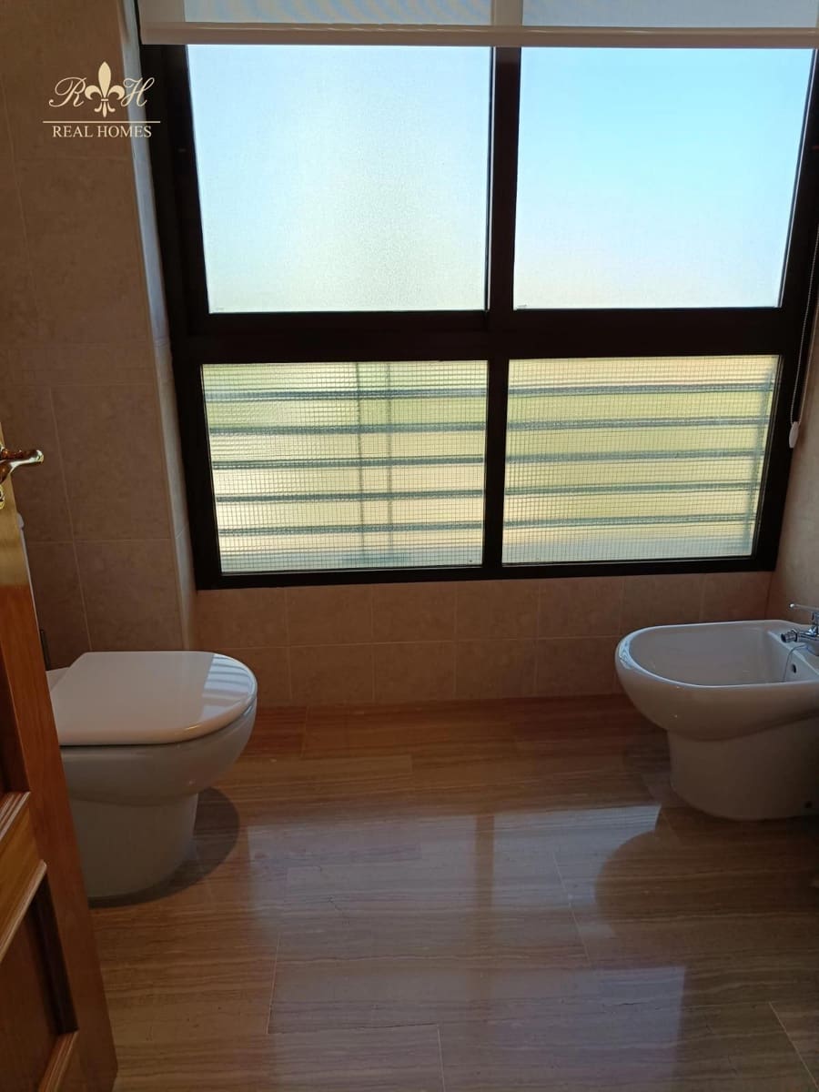 3 quarto Penthouse para venda em Benidorm com piscina garagem - 995 000 € (Ref: 9473298)