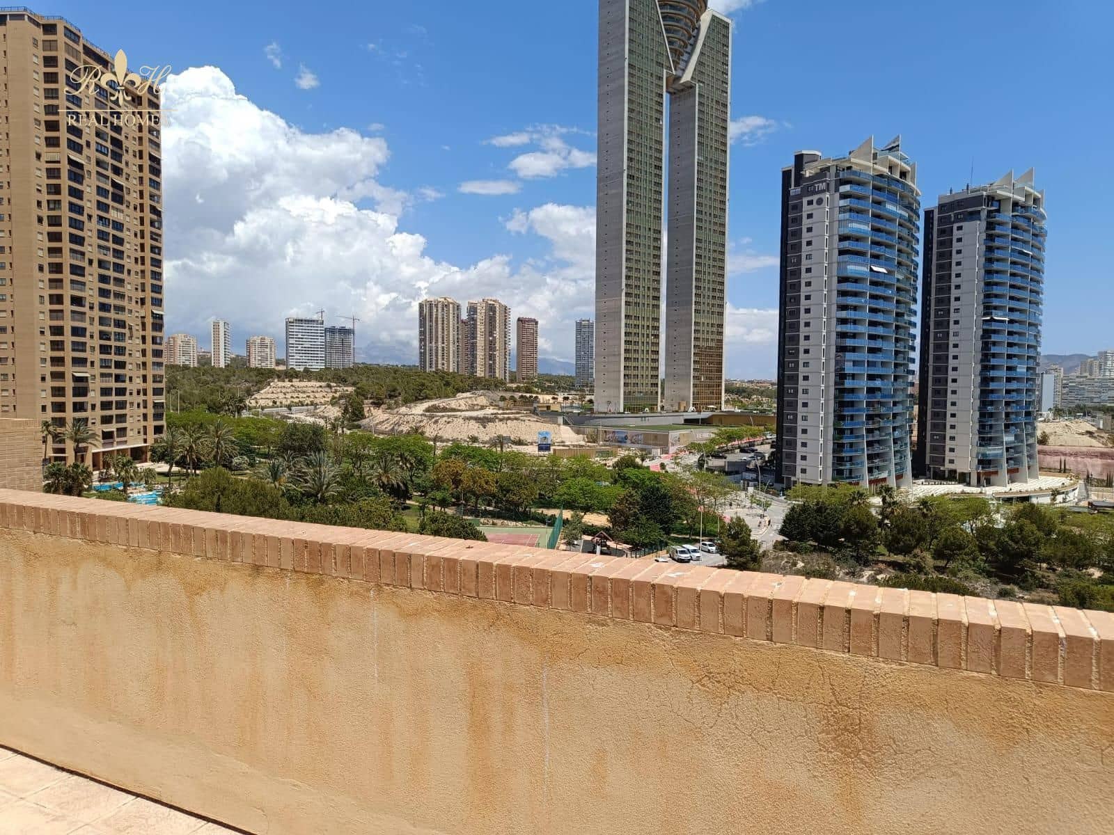 3 quarto Penthouse para venda em Benidorm com piscina garagem - 995 000 € (Ref: 9473298)