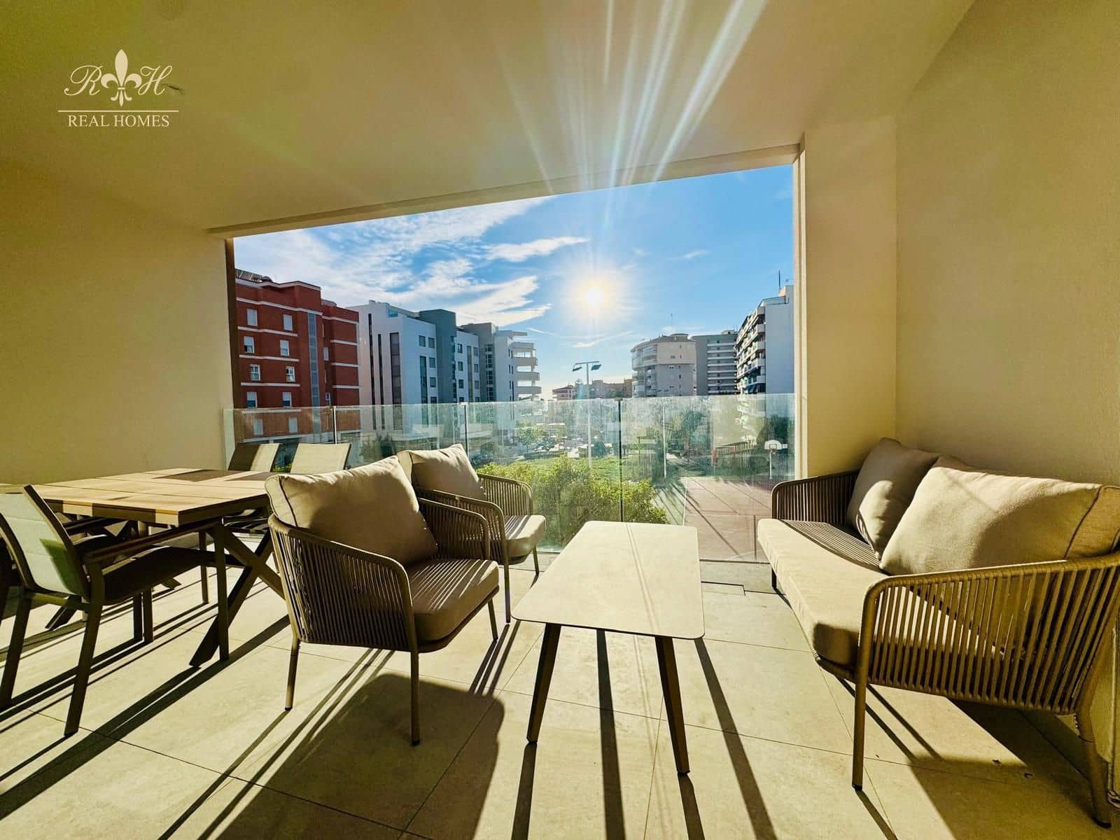 3 bedroom Flat for rent in La Villajoyosa / Vila Joiosa with pool garage - € 2,600 (Ref: 9495536)