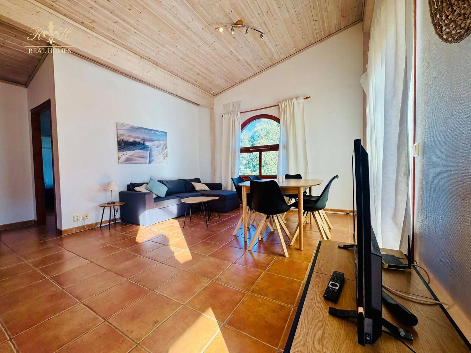 2 soverom Leilighet til leie i Alfaz del Pi / L'Alfas del Pi med svømmebasseng - € 1 200 (Ref: 9503390)