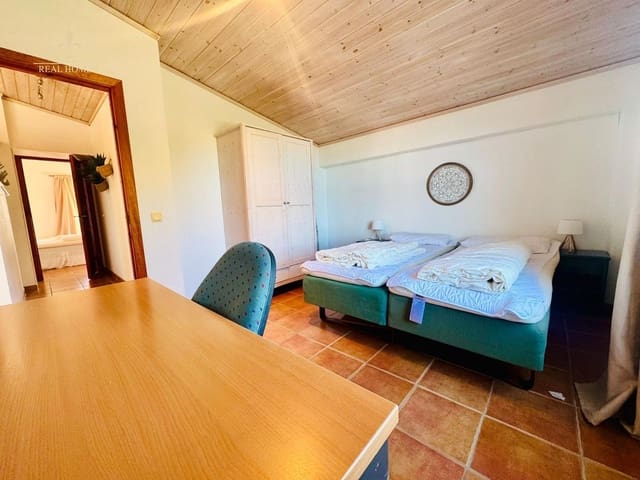 2 soverom Leilighet til leie i Alfaz del Pi / L'Alfàs del Pi - € 1 200 (Ref: 9503390)