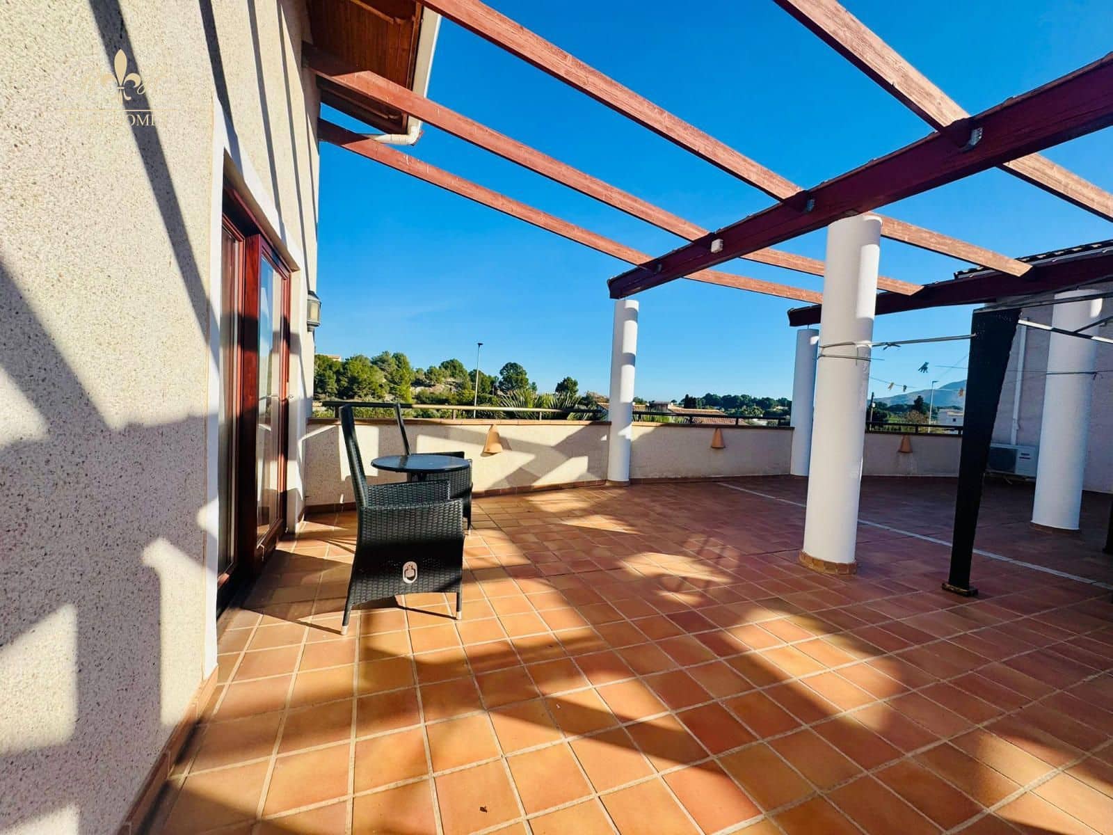 1 sovrum Lägenhet att hyra i Alfaz del Pi / L'Alfas del Pi med pool - 900 € (Ref: 9503391)