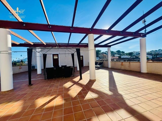 1 sovrum Lägenhet att hyra i Alfaz del Pi / L'Alfàs del Pi med pool - 900 € (Ref: 9503391)
