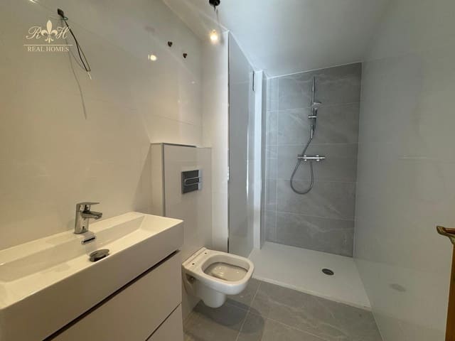 2 bedroom Flat for sale in Albir, Alfaz del Pi / L'Alfàs del Pi with pool garage - € 369,000 (Ref: 9516474)