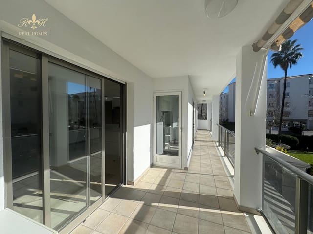 2 bedroom Flat for sale in Albir, Alfaz del Pi / L'Alfàs del Pi with pool garage - € 369,000 (Ref: 9516474)