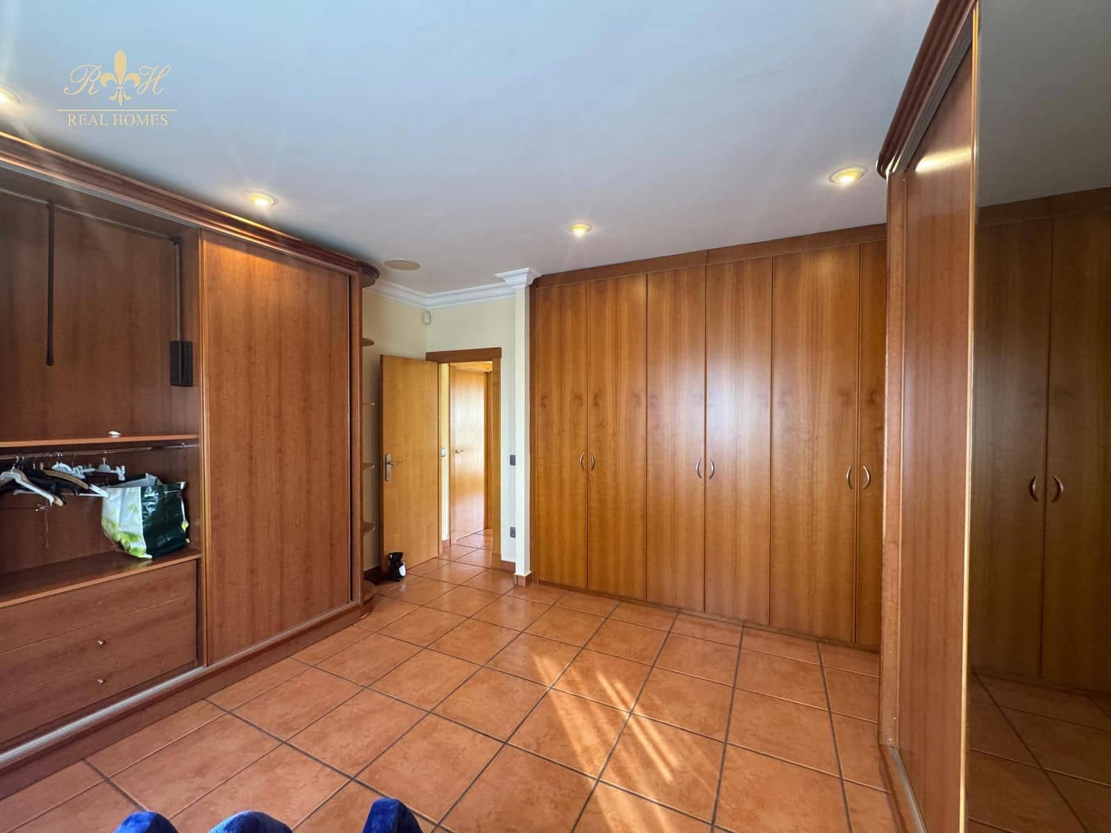 5 soveværelse Villa til leje i Altea med garage - € 5.800 (Ref: 9525082)