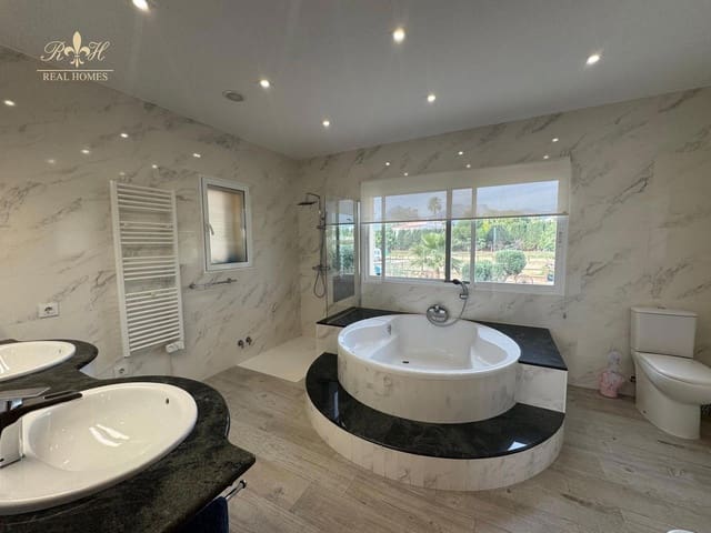 5 soveværelse Villa til leje i Altea med garage - € 5.800 (Ref: 9525082)