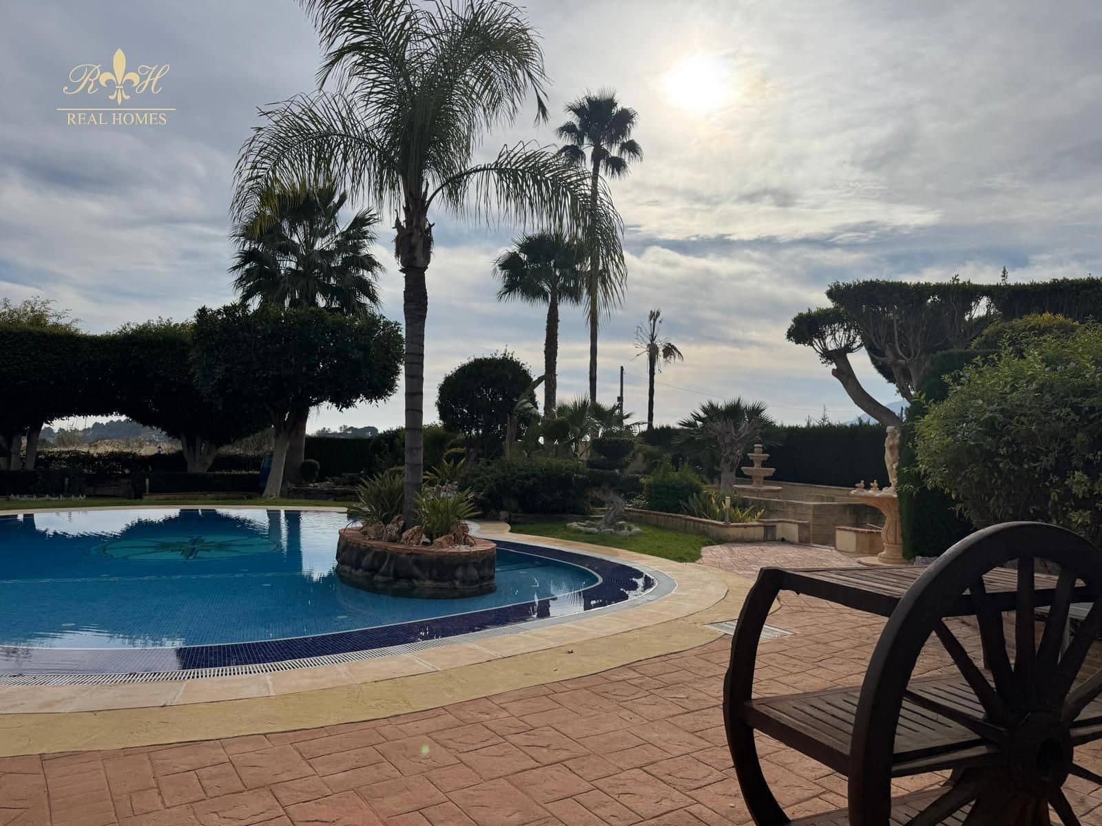 5 soveværelse Villa til leje i Altea med garage - € 5.800 (Ref: 9525082)