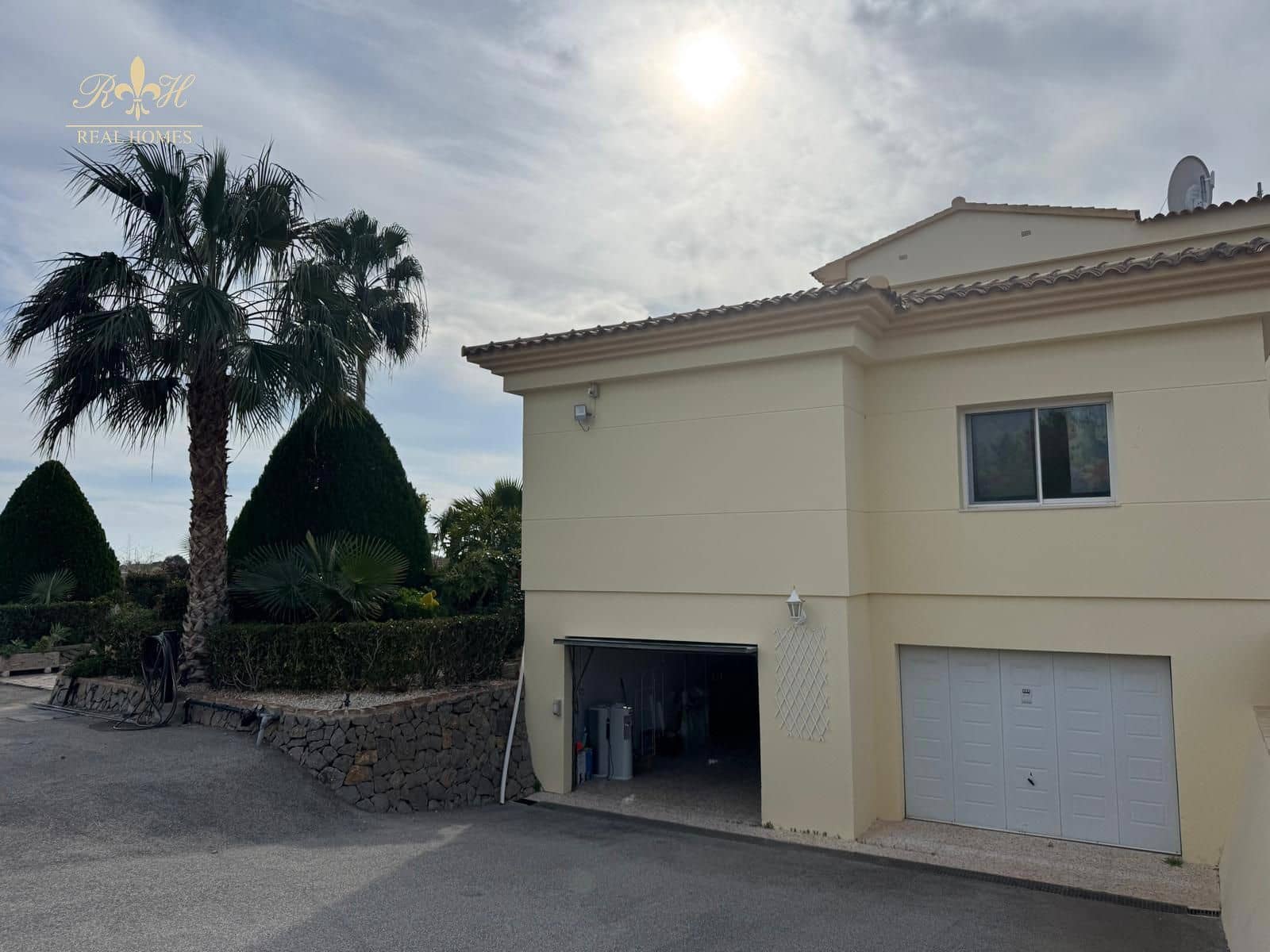 5 soveværelse Villa til leje i Altea med garage - € 5.800 (Ref: 9525082)