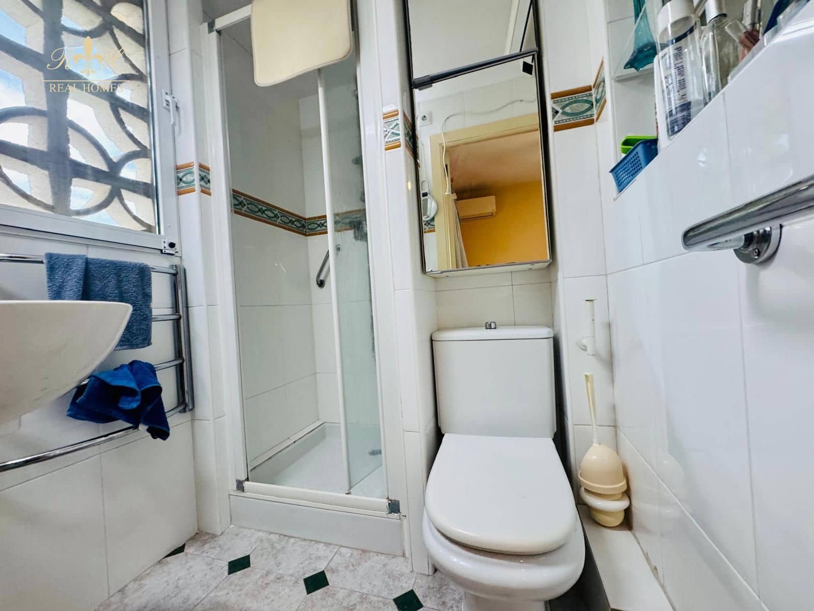 2 soverom Leilighet til salgs i Albir med svømmebasseng garasje - € 560 000 (Ref: 9542267)