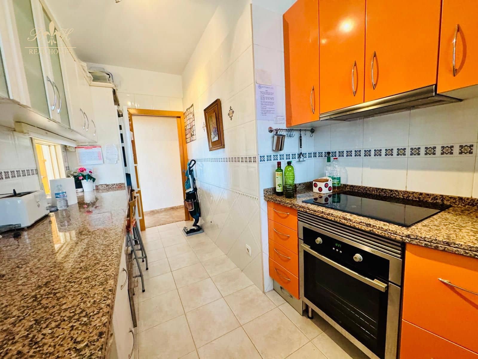 2 soverom Leilighet til salgs i Albir med svømmebasseng garasje - € 560 000 (Ref: 9542267)