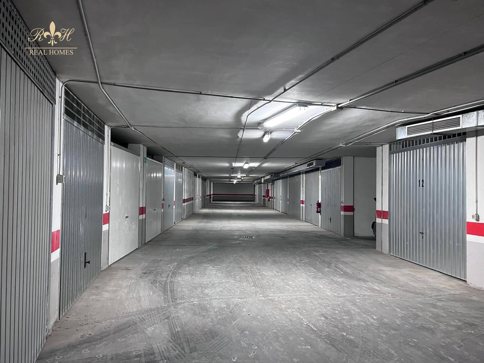 2 slaapkamer Flat te koop in Albir met zwembad garage - € 326.000 (Ref: 9563953)