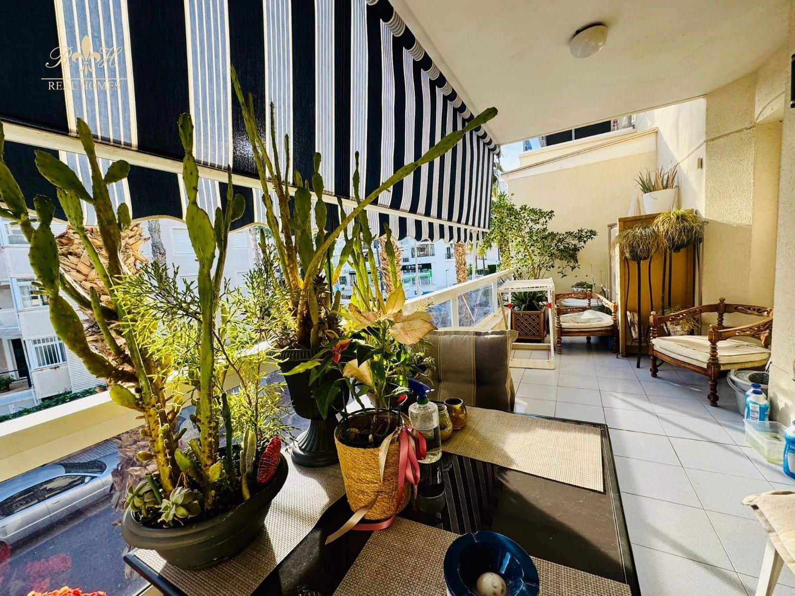 2 slaapkamer Flat te koop in Albir met zwembad garage - € 326.000 (Ref: 9563953)