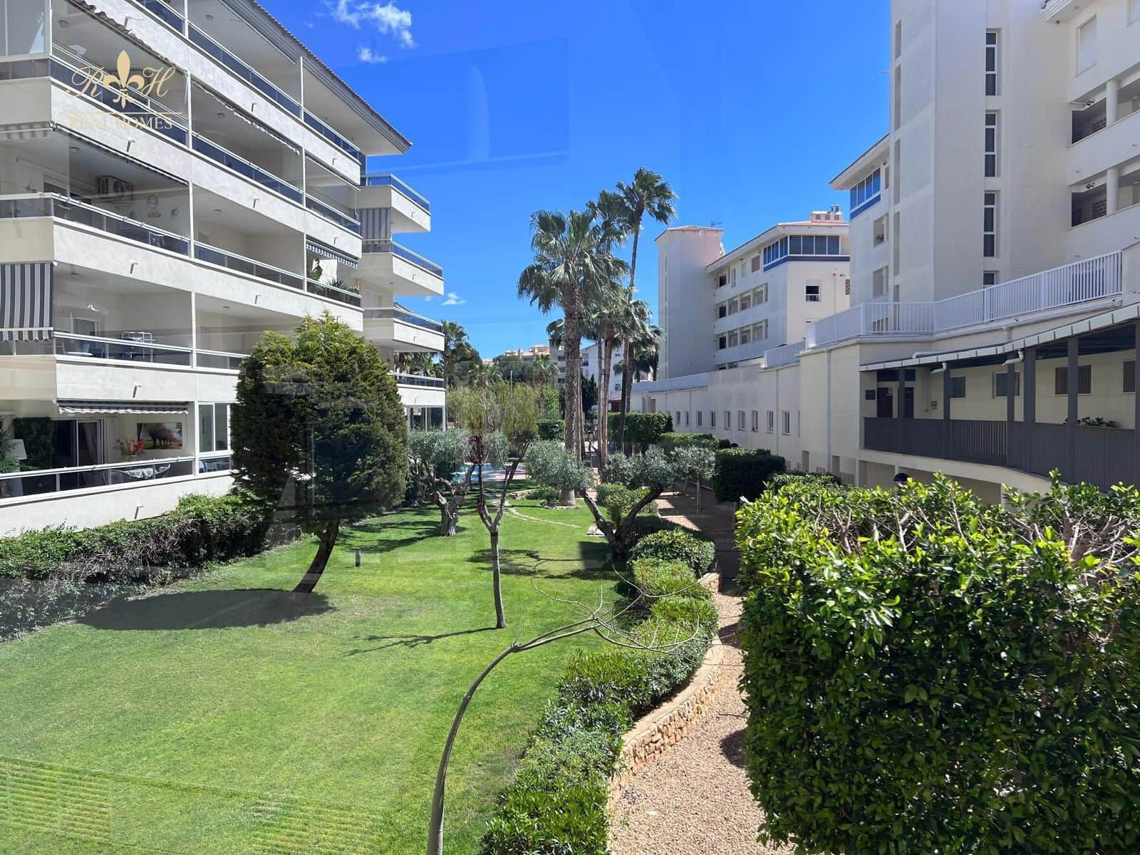 2 slaapkamer Flat te koop in Albir met zwembad garage - € 326.000 (Ref: 9563953)