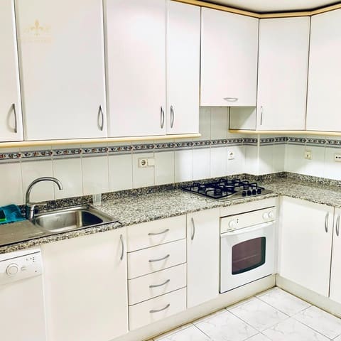 Piso de 2 habitaciones en Albir, Alfaz del Pi / L'Alfàs del Pi en venta con piscina garaje - 330.000 € (Ref: 9563953)