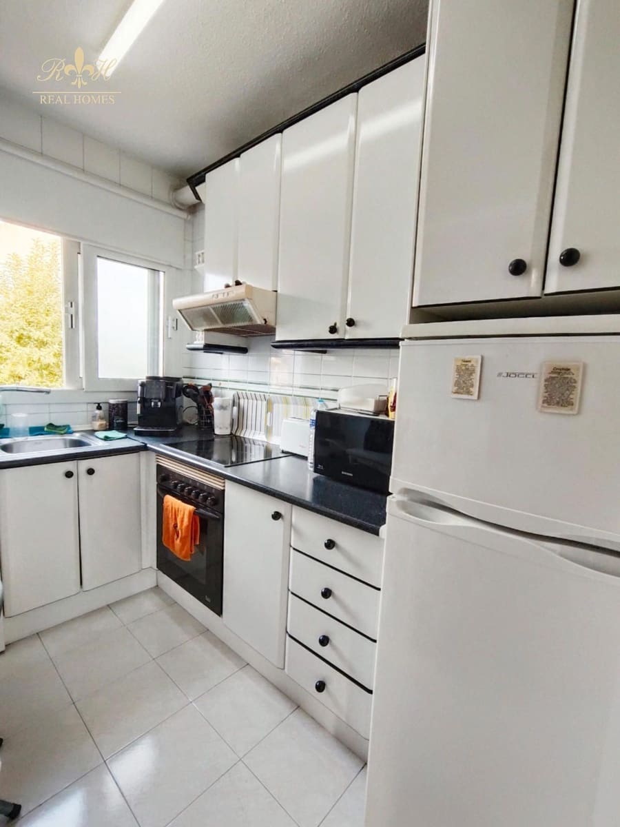 Piso de 2 habitaciones en Albir en venta con piscina - 274.500 € (Ref: 9566007)