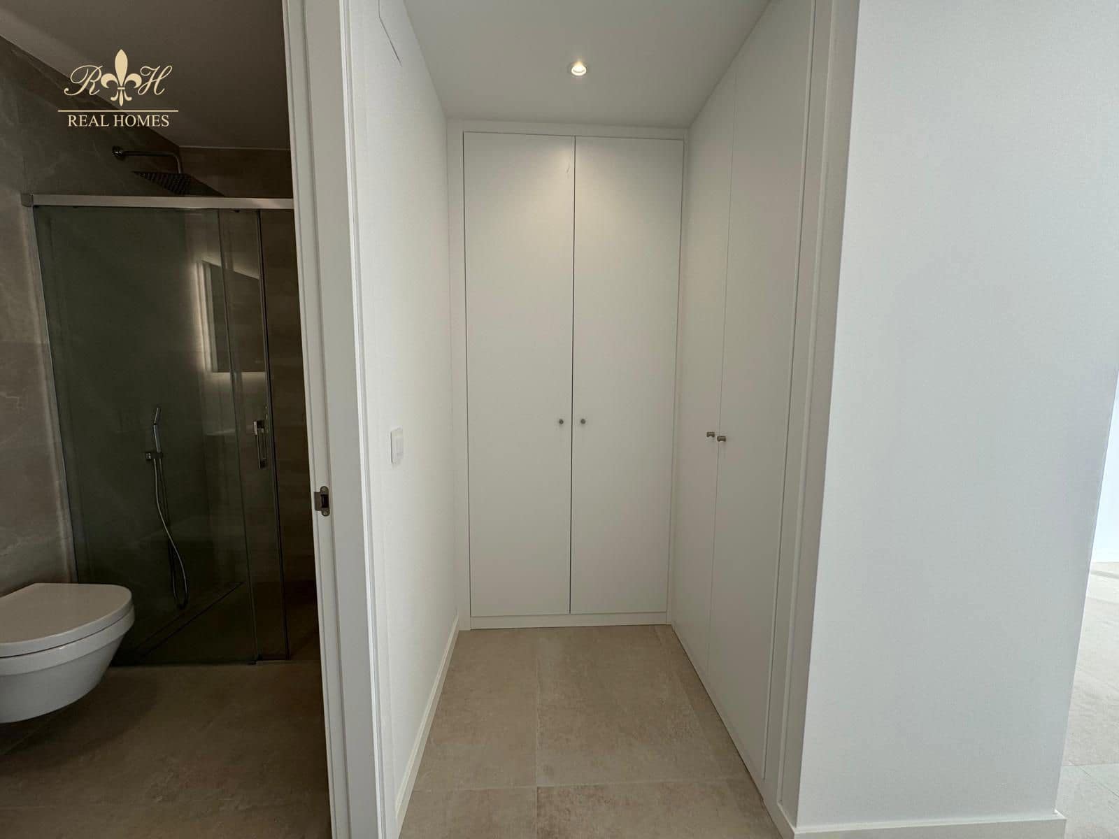 2 makuuhuone Asunto myytävänä paikassa Finestrat mukana uima-altaan 
autotalli - 449 000 € (Ref: 9566428)