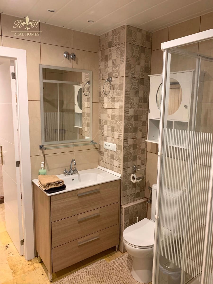 3 soveværelse Lejlighed til salg i Benidorm med garage - € 2.500.000 (Ref: 9571914)