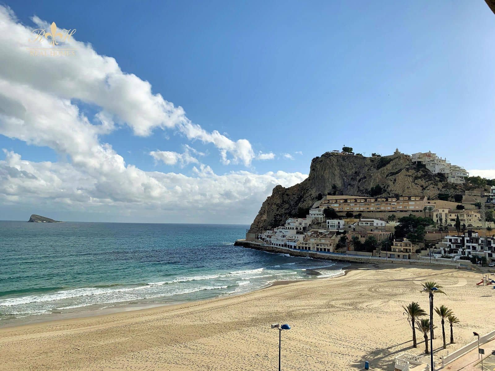 3 soveværelse Lejlighed til salg i Benidorm med garage - € 2.500.000 (Ref: 9571914)