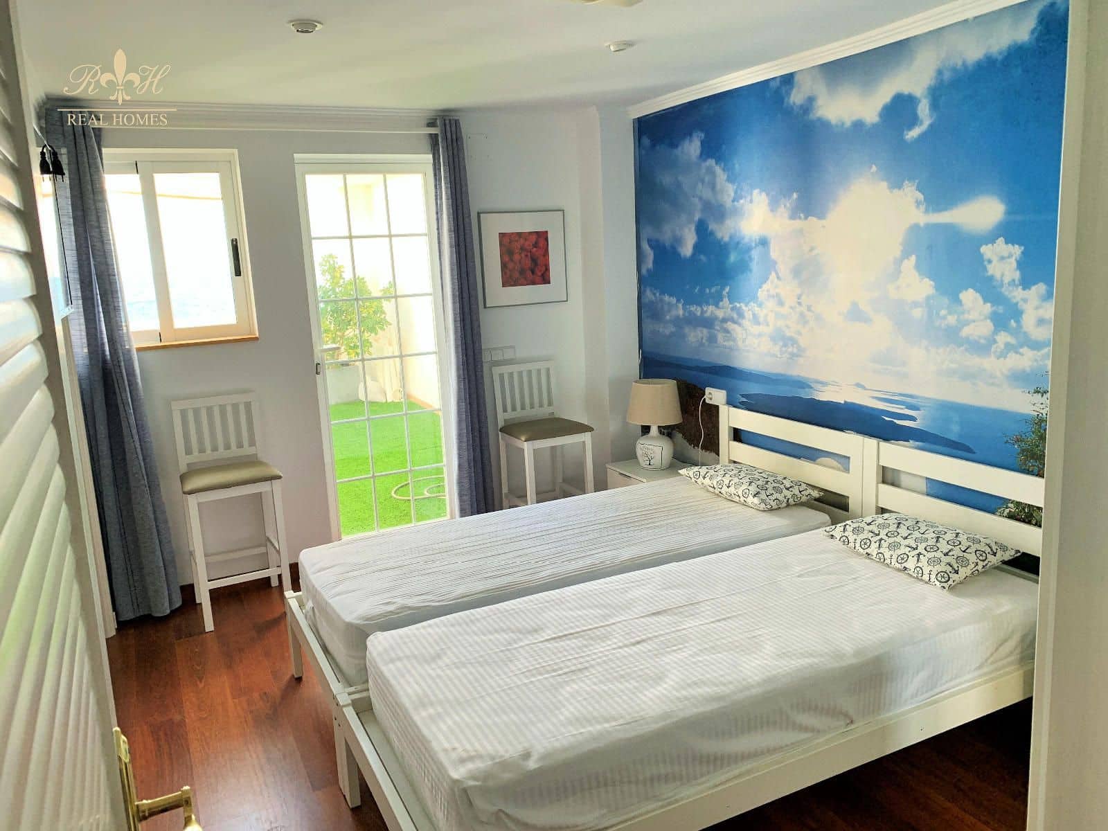 3 soveværelse Lejlighed til salg i Benidorm med garage - € 2.500.000 (Ref: 9571914)