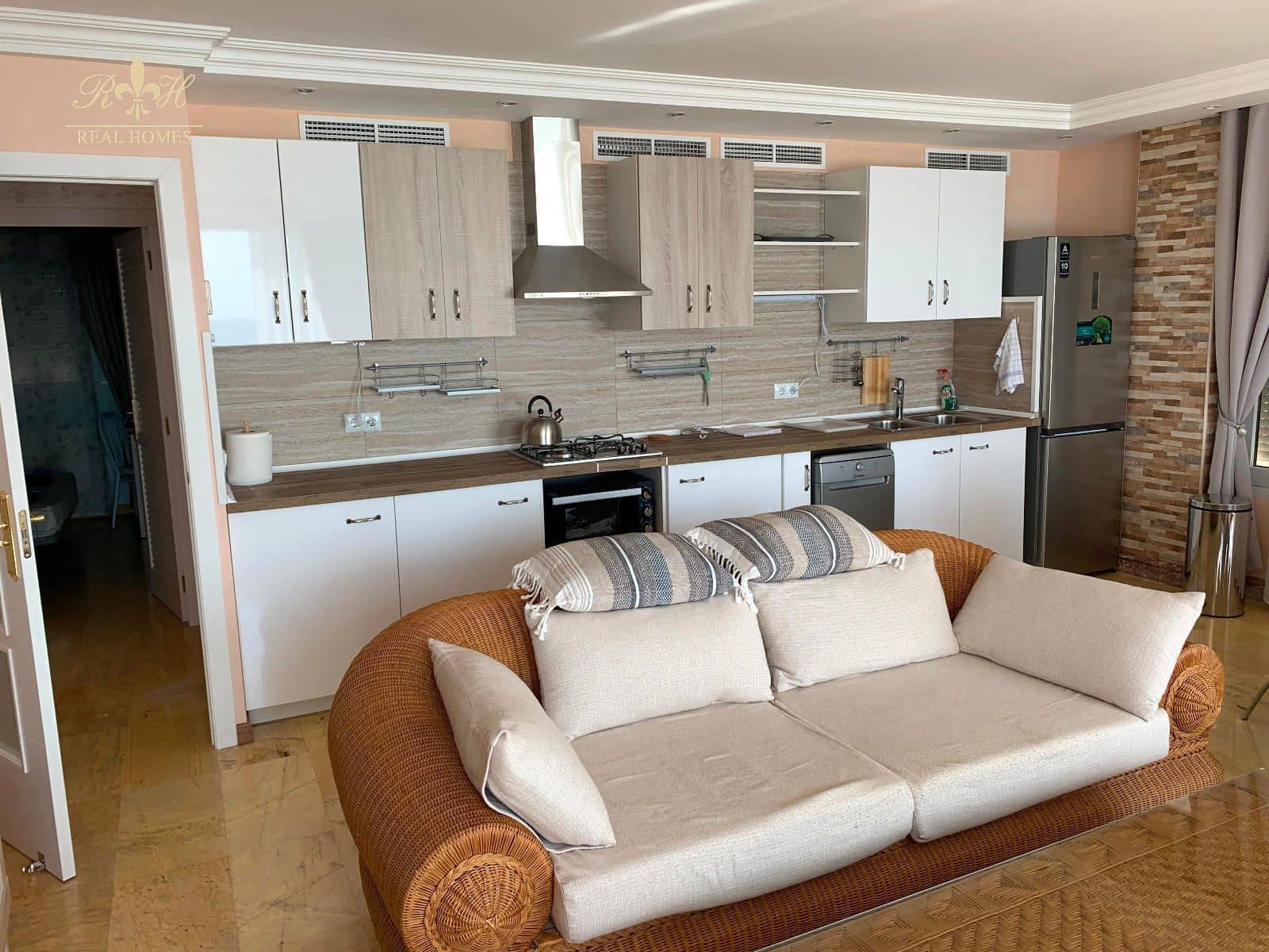 3 soveværelse Lejlighed til salg i Benidorm med garage - € 2.500.000 (Ref: 9571914)