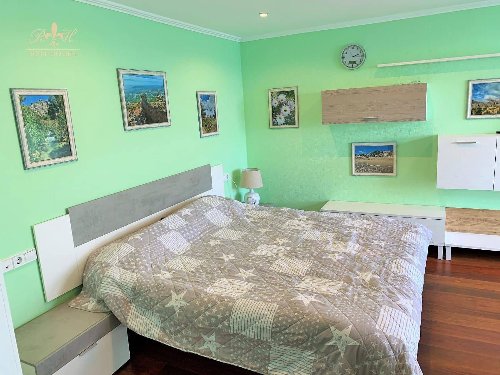 3 soveværelse Lejlighed til salg i Benidorm med garage - € 2.500.000 (Ref: 9571914)