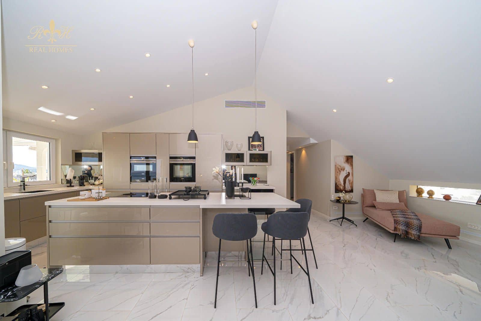 2 Zimmer Penthouse zu verkaufen in Altea mit Garage - 1.999.000 € (Ref: 9575038)