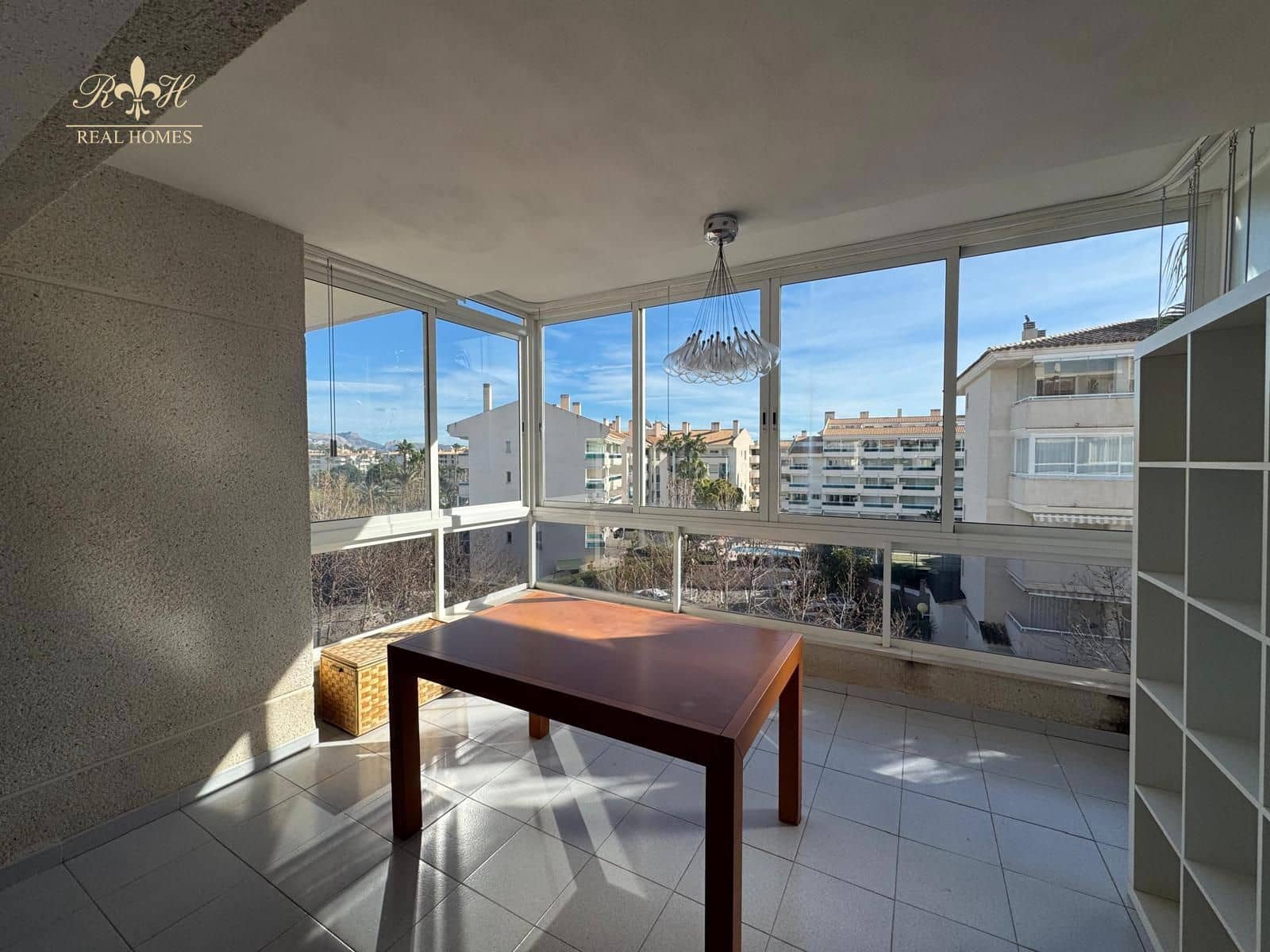 3 sypialnia Mieszkanie na sprzedaż w Albir z basenem - 369 000 € (Ref: 9583477)