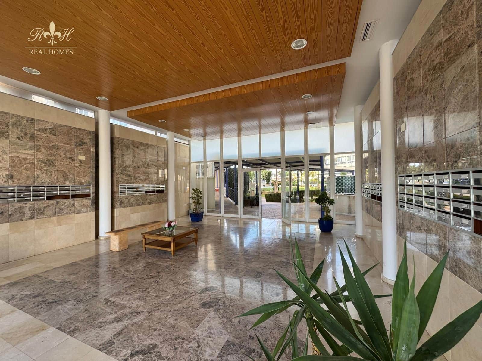 3 sypialnia Mieszkanie na sprzedaż w Albir z basenem - 369 000 € (Ref: 9583477)