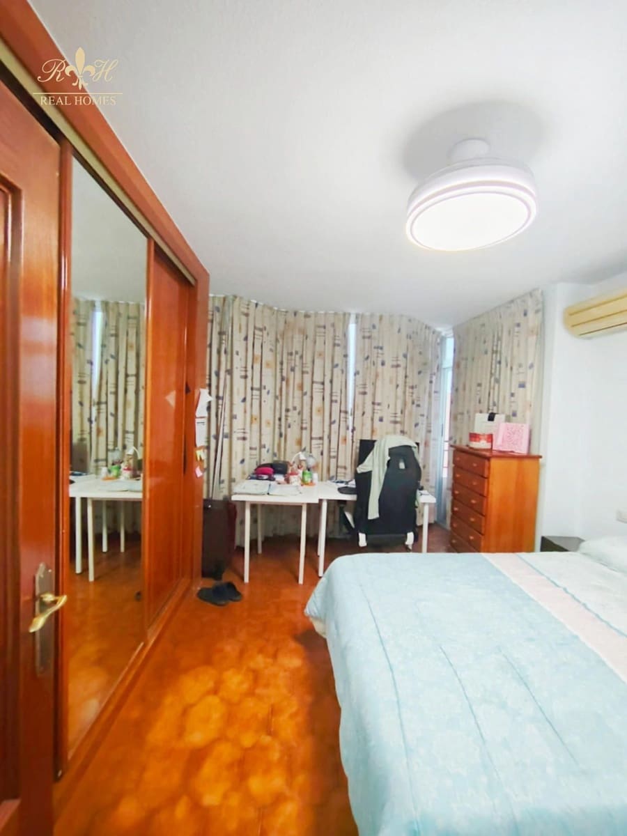 3 sovrum Lägenhet till salu i Benidorm med garage - 282 500 € (Ref: 9588448)