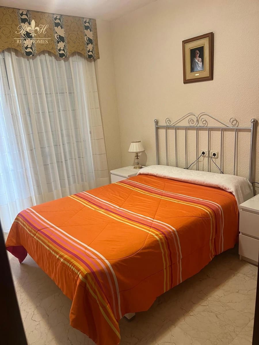 Appartement de 1 chambre à louer à Benidorm avec piscine - 1 200 € (Ref: 9598184)