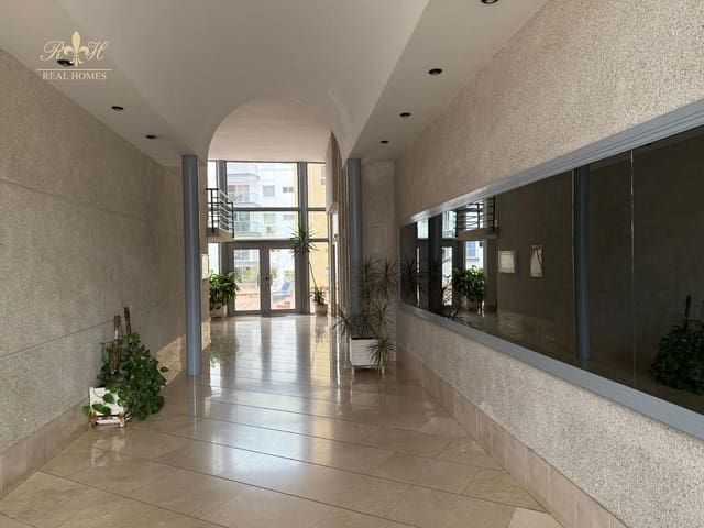 2 sovrum Lägenhet att hyra i Albir, Alfaz del Pi / L'Alfàs del Pi med pool garage - 1 500 € (Ref: 9614423)