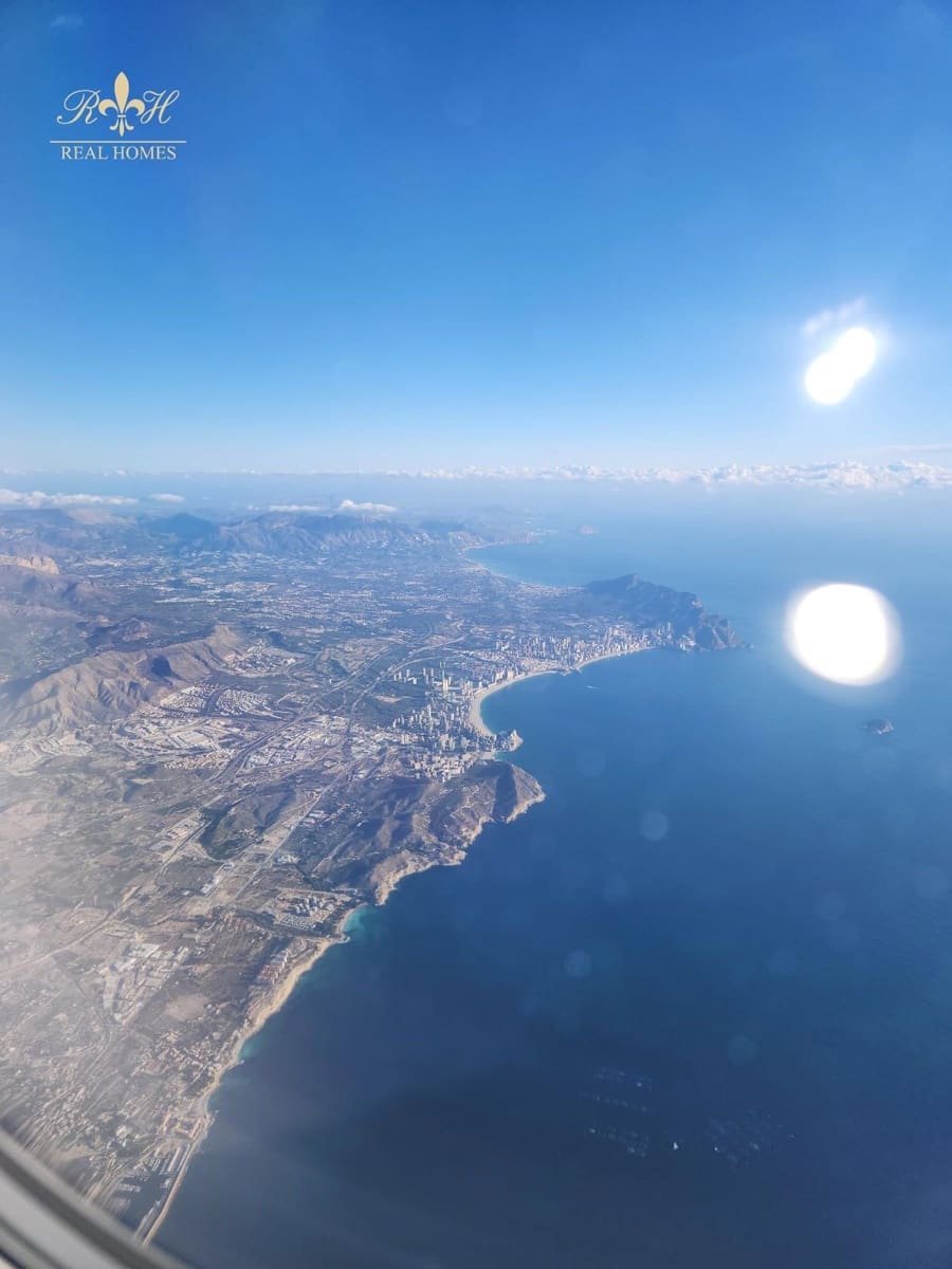 Piso de 3 habitaciones en Benidorm en venta con piscina garaje - 700.000 € (Ref: 9623204)