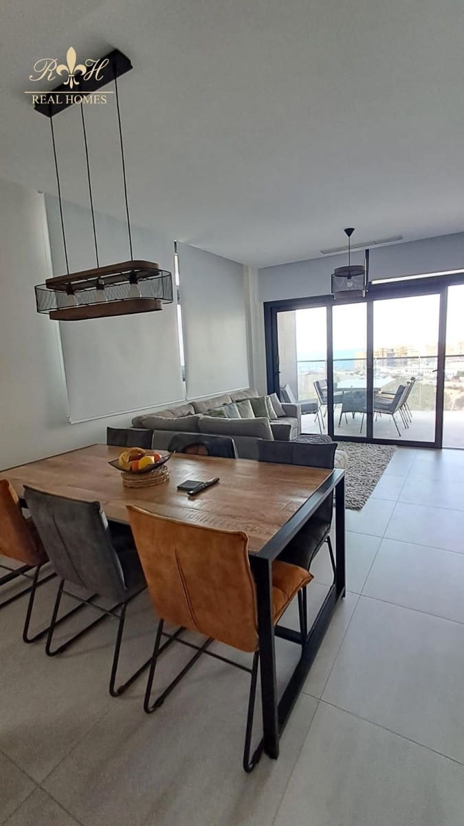 Piso de 3 habitaciones en Benidorm en venta con piscina garaje - 700.000 € (Ref: 9623204)