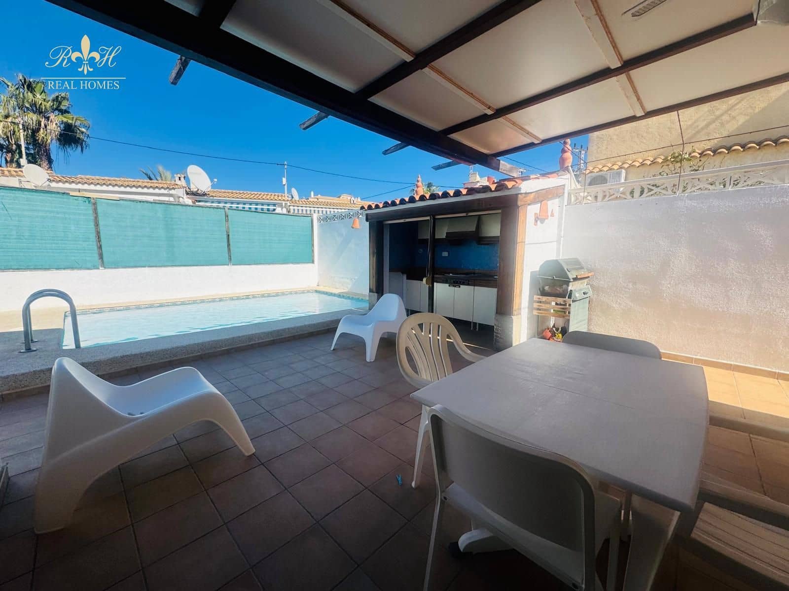 4 sovrum Villa till salu i Albir med pool garage - 639 000 € (Ref: 9627965)