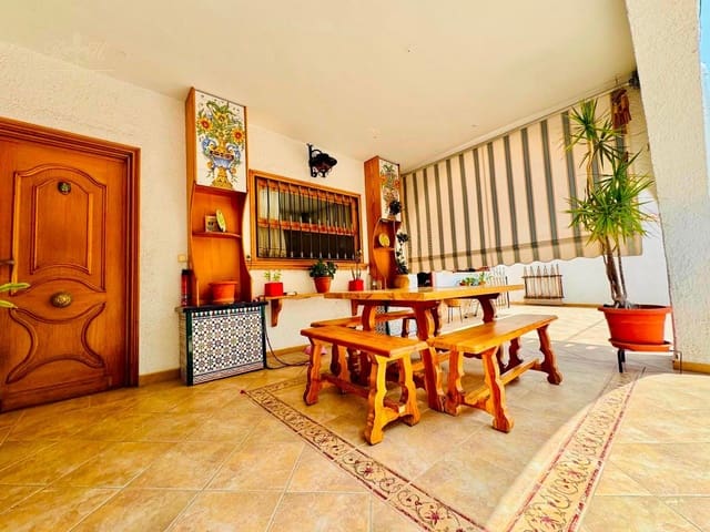 4 sovrum Villa till salu i Albir, Alfaz del Pi / L'Alfàs del Pi med pool garage - 639 000 € (Ref: 9627965)